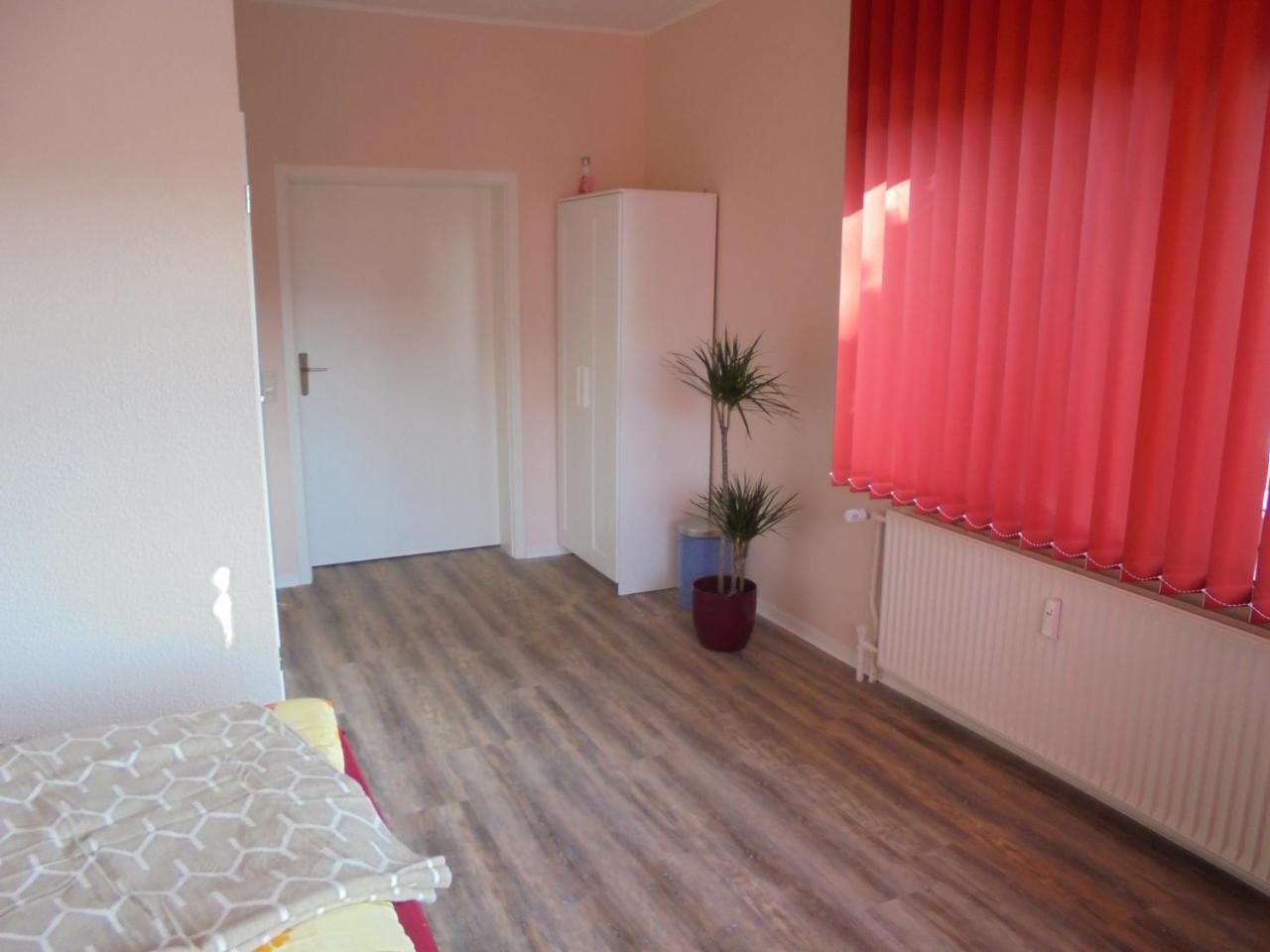 Holstenhof"Garni" Kaltenkirchen Exteriör bild